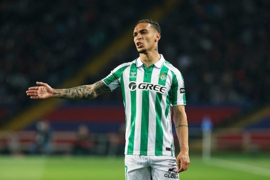 Transfer Antony ke Real Betis Gagal, Manchester United Hadapi Kerugian